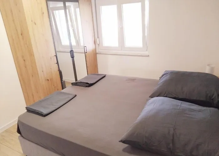 Beach Apartments 아파트 *